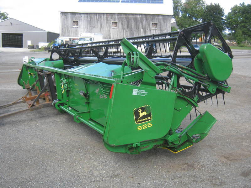 Flex Head  John Deere 925 Flex Head Photo